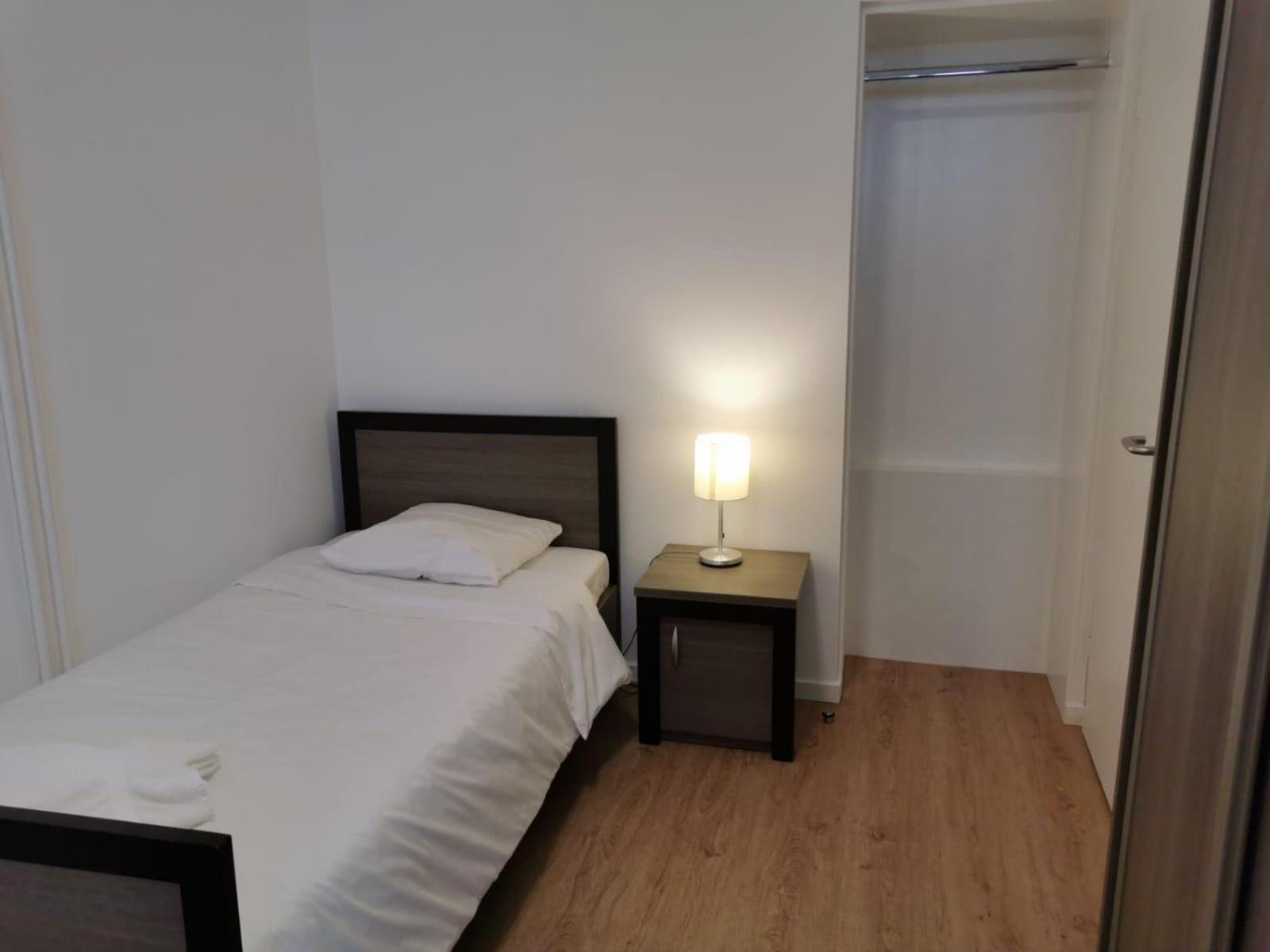 Buffet De La Gare Otel Montrö Dış mekan fotoğraf