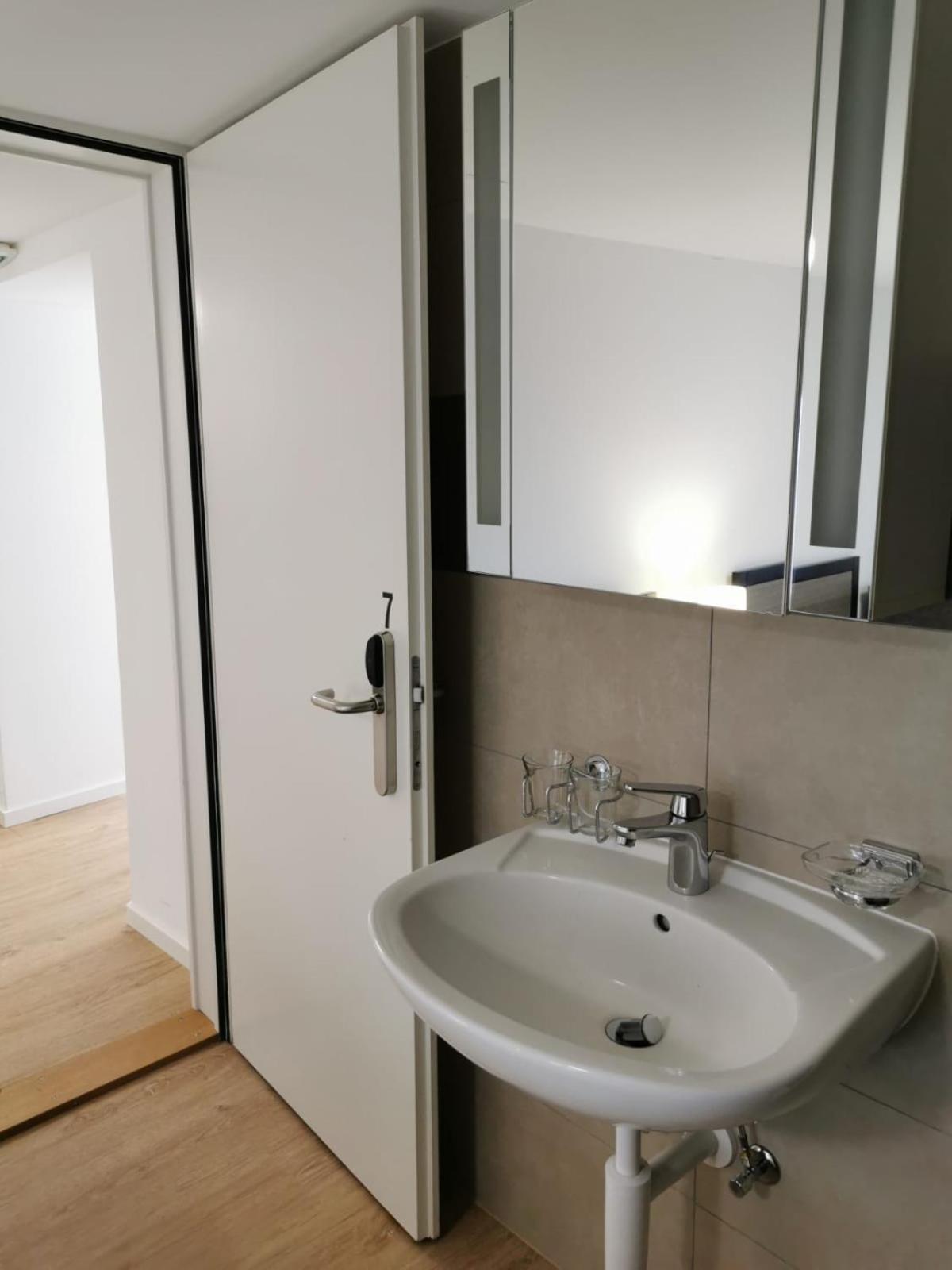 Buffet De La Gare Otel Montrö Dış mekan fotoğraf