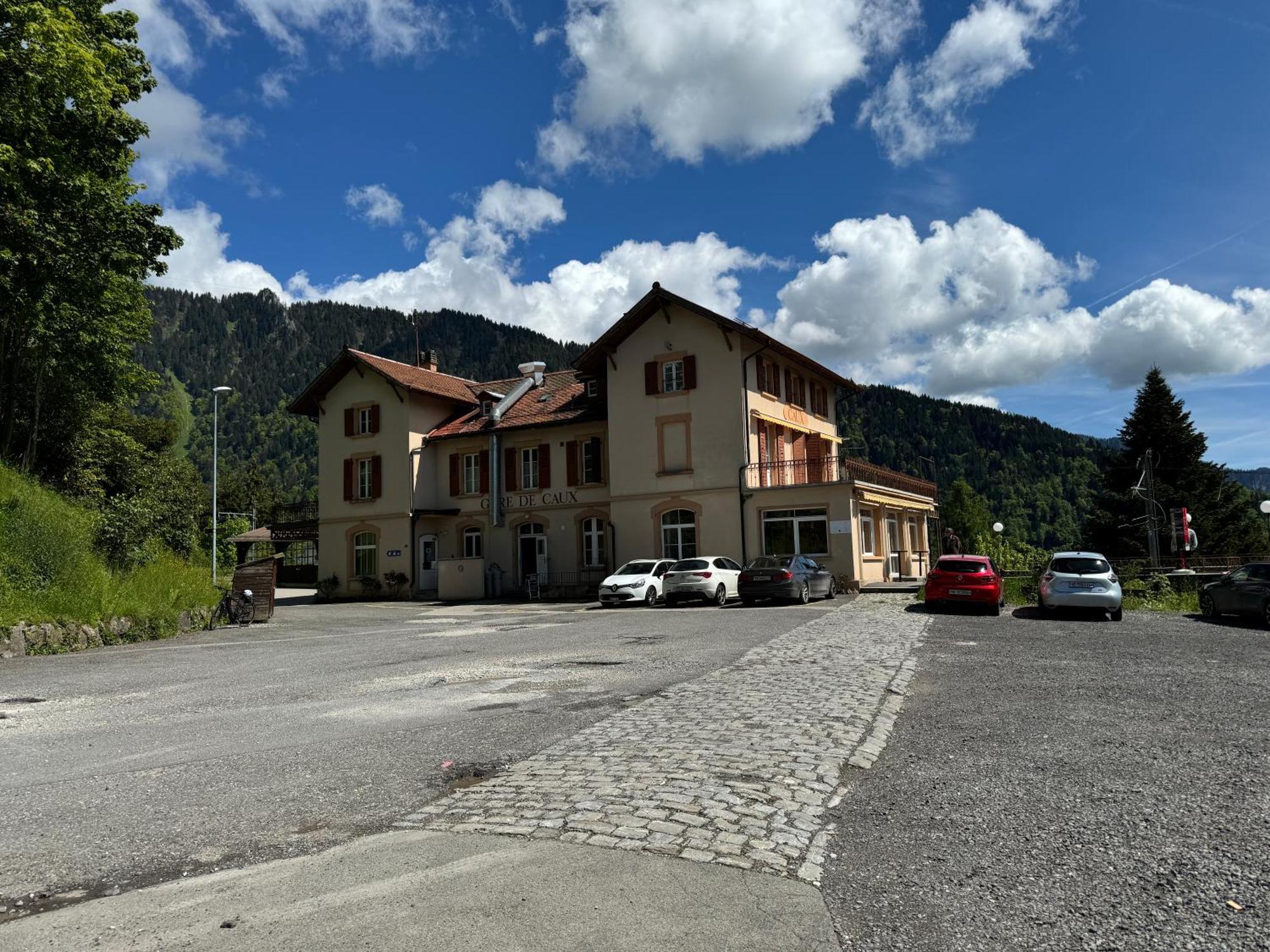 Buffet De La Gare Otel Montrö Dış mekan fotoğraf